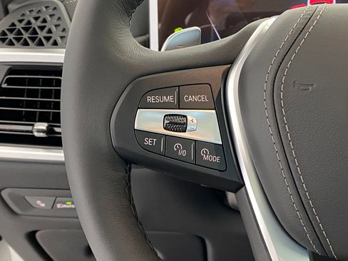 New 2026 BMW X5 xDrive50e w/ Climate Comfort Package image 17