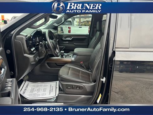 Used 2025 Chevrolet Silverado 1500 High Country w/ Midnight Edition image 12