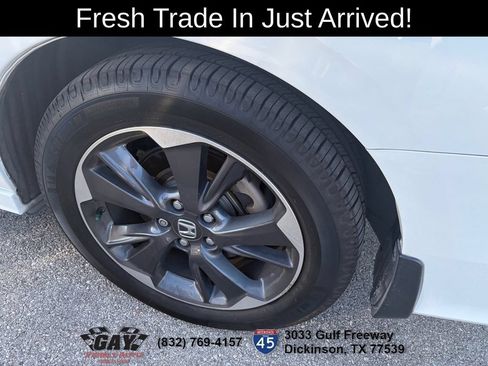 Used 2023 Honda Odyssey Elite image 6