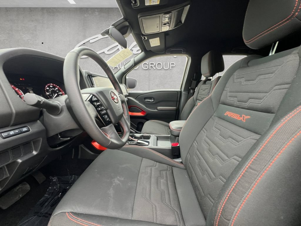 Certified 2025 Nissan Frontier Pro-X RWD image 19
