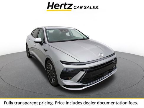 Used 2025 Hyundai Sonata SEL FWD image 1