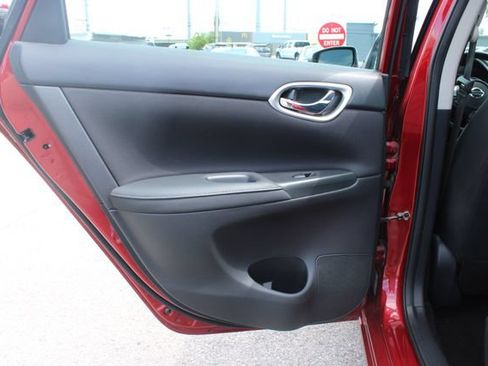 Used 2019 Nissan Sentra SV FWD image 28