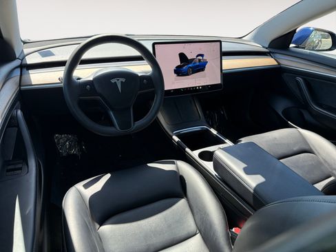 Used 2023 Tesla Model 3 Standard Range RWD image 15