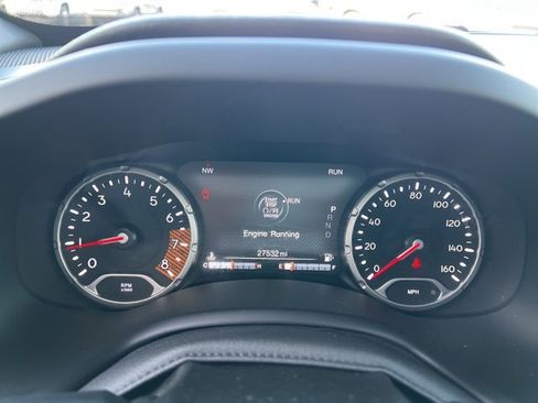 Used 2022 Jeep Renegade Trailhawk image 14