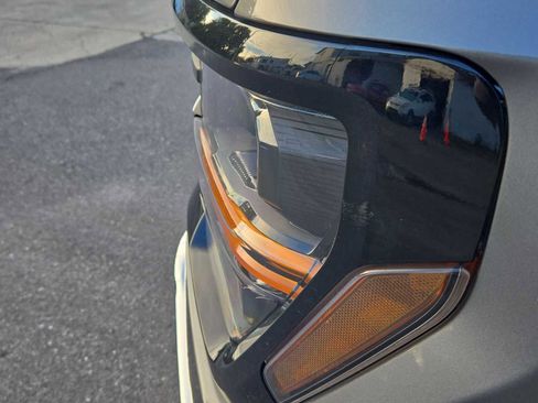 Used 2025 Ford F150 XLT w/ Equipment Group 301A Standard image 11