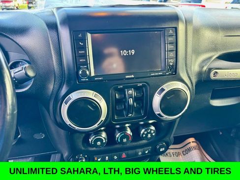 Used 2013 Jeep Wrangler Unlimited Sahara w/ Dual Top Group image 13