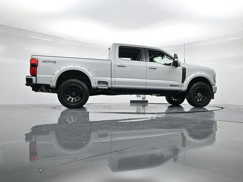 New 2025 Ford F250 XLT w/ Black Appearance Package image 29