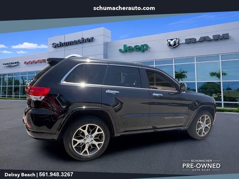 Used 2020 Jeep Grand Cherokee Overland AWD/4WD image 7