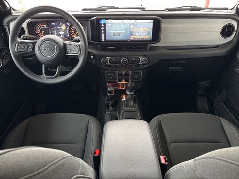 New 2025 Jeep Gladiator Willys image 14