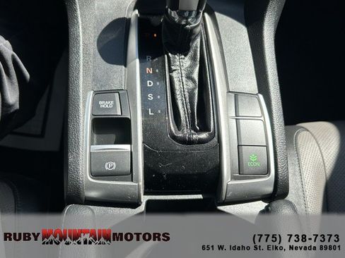 Used 2016 Honda Civic Touring image 19