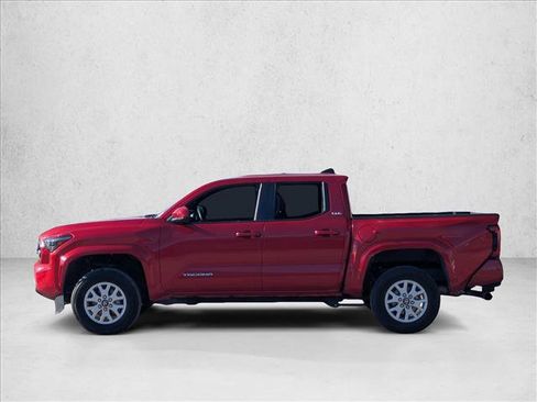 Used 2024 Toyota Tacoma SR5 AWD/4WD image 7