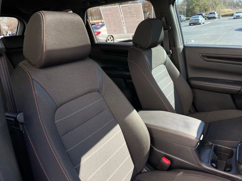 Certified 2025 Honda CR-V Sport image 32