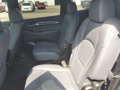 Certified 2024 Buick Enclave Essence AWD/4WD image 23