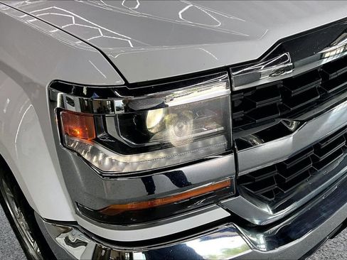 Used 2018 Chevrolet Silverado 1500 LS RWD image 29