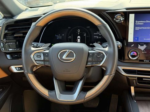 Used 2025 Lexus RX 350h w/ Accessory Package (Z1) AWD/4WD image 9