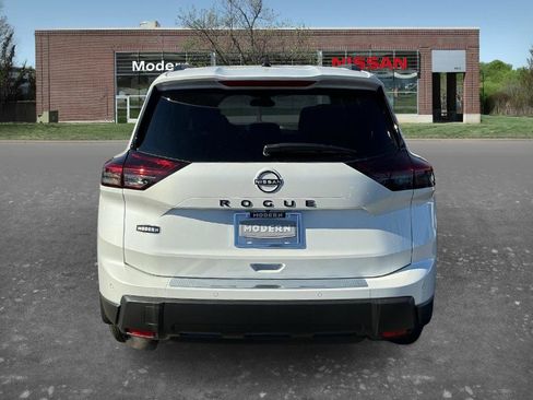 New 2026 Nissan Rogue SV image 3