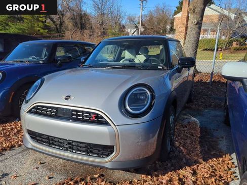 Used 2025 MINI Cooper S image 1