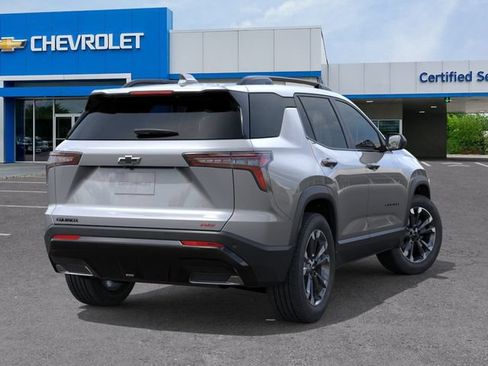 New 2027 Chevrolet Equinox RS w/ Convenience Package III FWD image 4