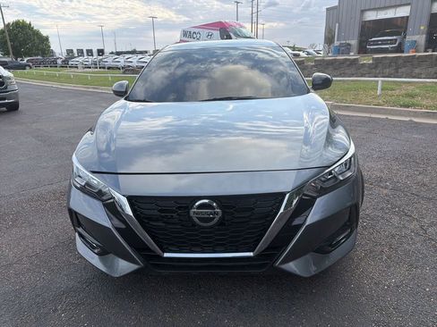 Used 2021 Nissan Sentra SV image 8