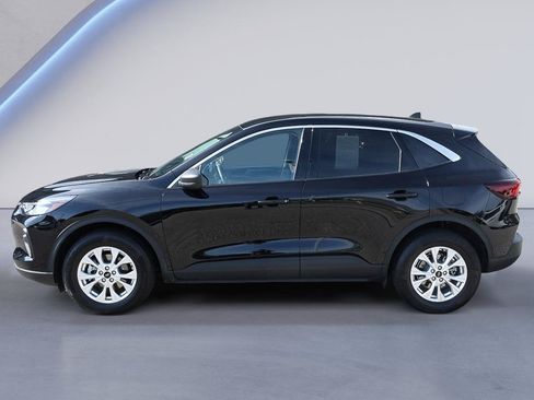 Certified 2023 Ford Escape Active AWD/4WD image 3