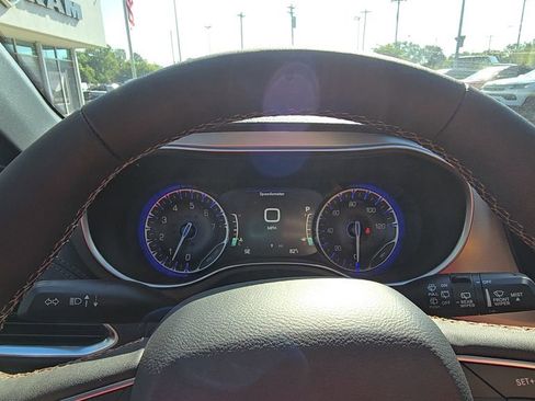 New 2026 Chrysler Pacifica Pinnacle w/ Trailer Tow Group image 19