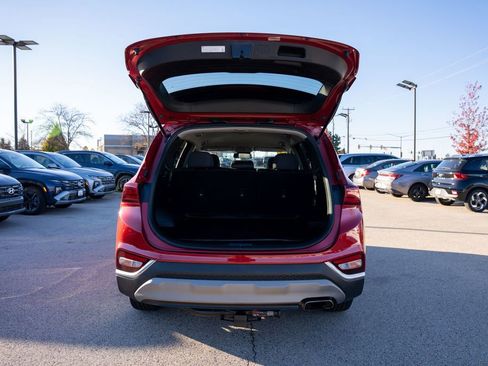 Used 2019 Hyundai Santa Fe SE image 10