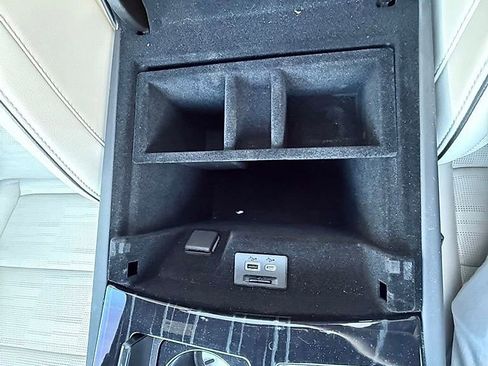 Certified 2024 Cadillac Escalade Sport image 44