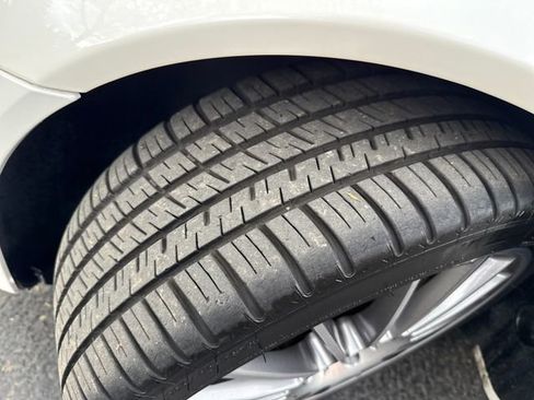 Used 2010 Mercedes-Benz SLK 300 image 25