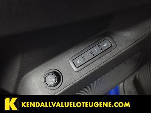 Used 2019 Chevrolet Equinox Premier FWD image 22