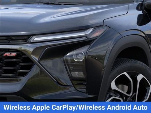New 2026 Chevrolet Trax RS w/ Driver Confidence Package FWD image 11