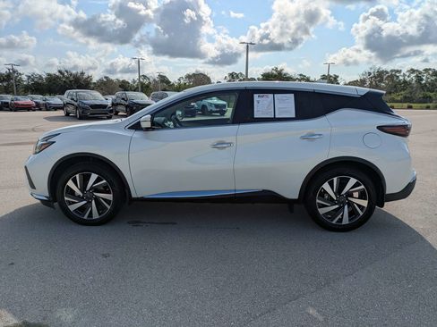 Used 2023 Nissan Murano SL w/ SL Moonroof Package FWD image 8