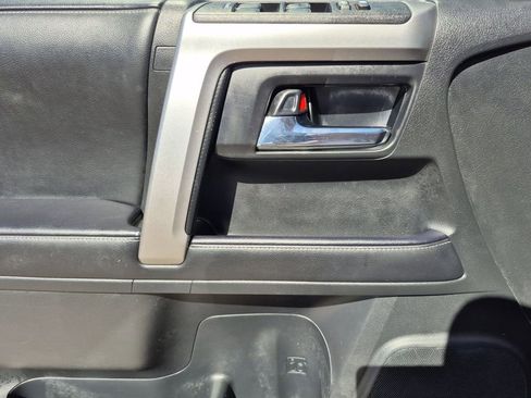 Used 2024 Toyota 4Runner SR5 image 6