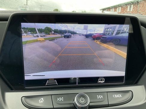 Used 2021 Chevrolet Blazer LT image 8