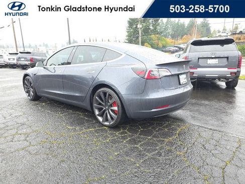Used 2020 Tesla Model 3 Performance image 7