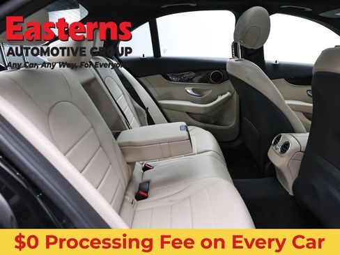Used 2018 Mercedes-Benz C 300 4MATIC Sedan image 24