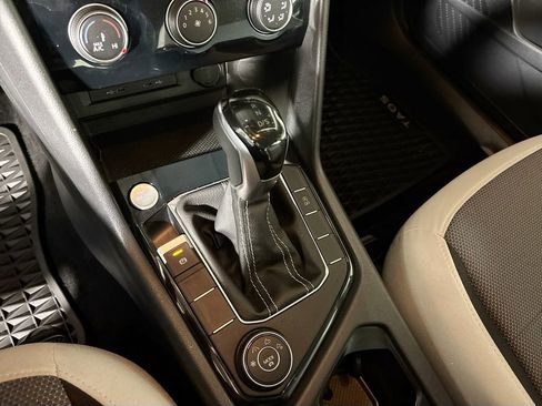 Certified 2025 Volkswagen Taos S image 17