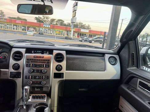 Used 2011 Ford F150 Raptor w/ Raptor Luxury Pkg image 33