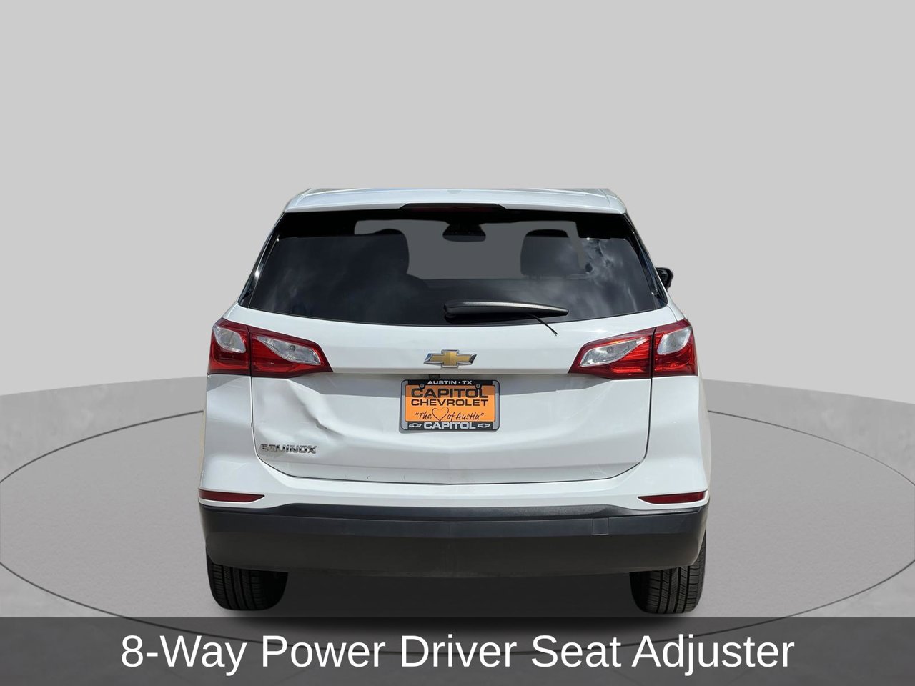 Used 2019 Chevrolet Equinox LS w/ LS Convenience Package FWD image 4