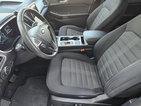 Used 2021 Ford Edge SEL image 9