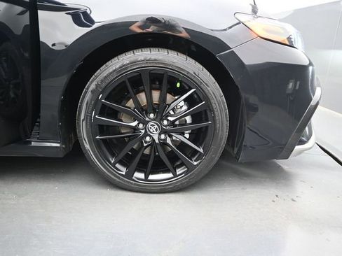 Used 2024 Toyota Camry XSE FWD image 18