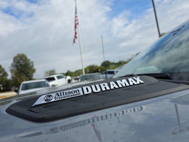 New 2026 Chevrolet Silverado 2500 High Country w/ High Country Premium Package AWD/4WD image 9