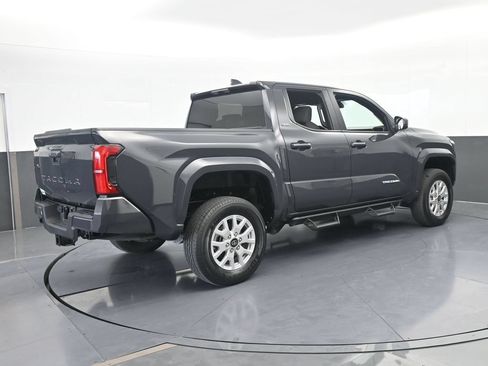 Used 2024 Toyota Tacoma SR5 RWD image 6