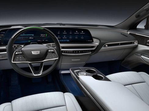 New 2024 Cadillac Lyriq Sport image 50