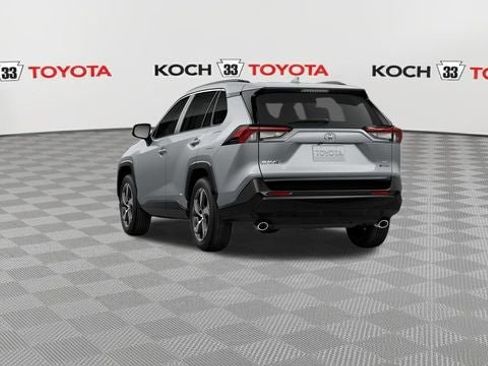 New 2025 Toyota RAV4 SE image 8