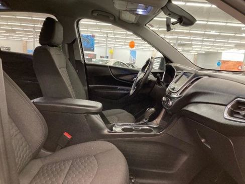 Used 2019 Chevrolet Equinox LT FWD image 15