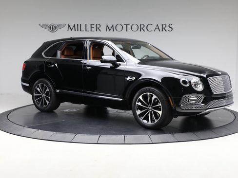 Certified 2018 Bentley Bentayga Onyx Edition image 8