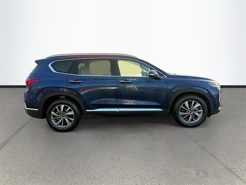 Used 2019 Hyundai Santa Fe FWD image 8