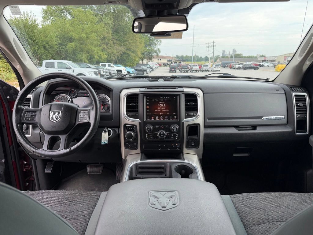 Used 2016 RAM 1500 Big Horn AWD/4WD image 14