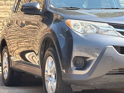 Used 2015 Toyota RAV4 LE FWD image 3