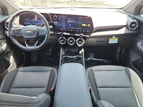 Certified 2024 Chevrolet Blazer EV LT AWD/4WD image 21